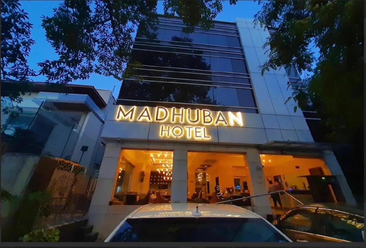 Madhuban Hotel , New Delhi Bagian luar foto