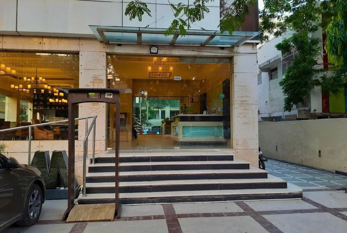Madhuban Hotel , New Delhi Bagian luar foto