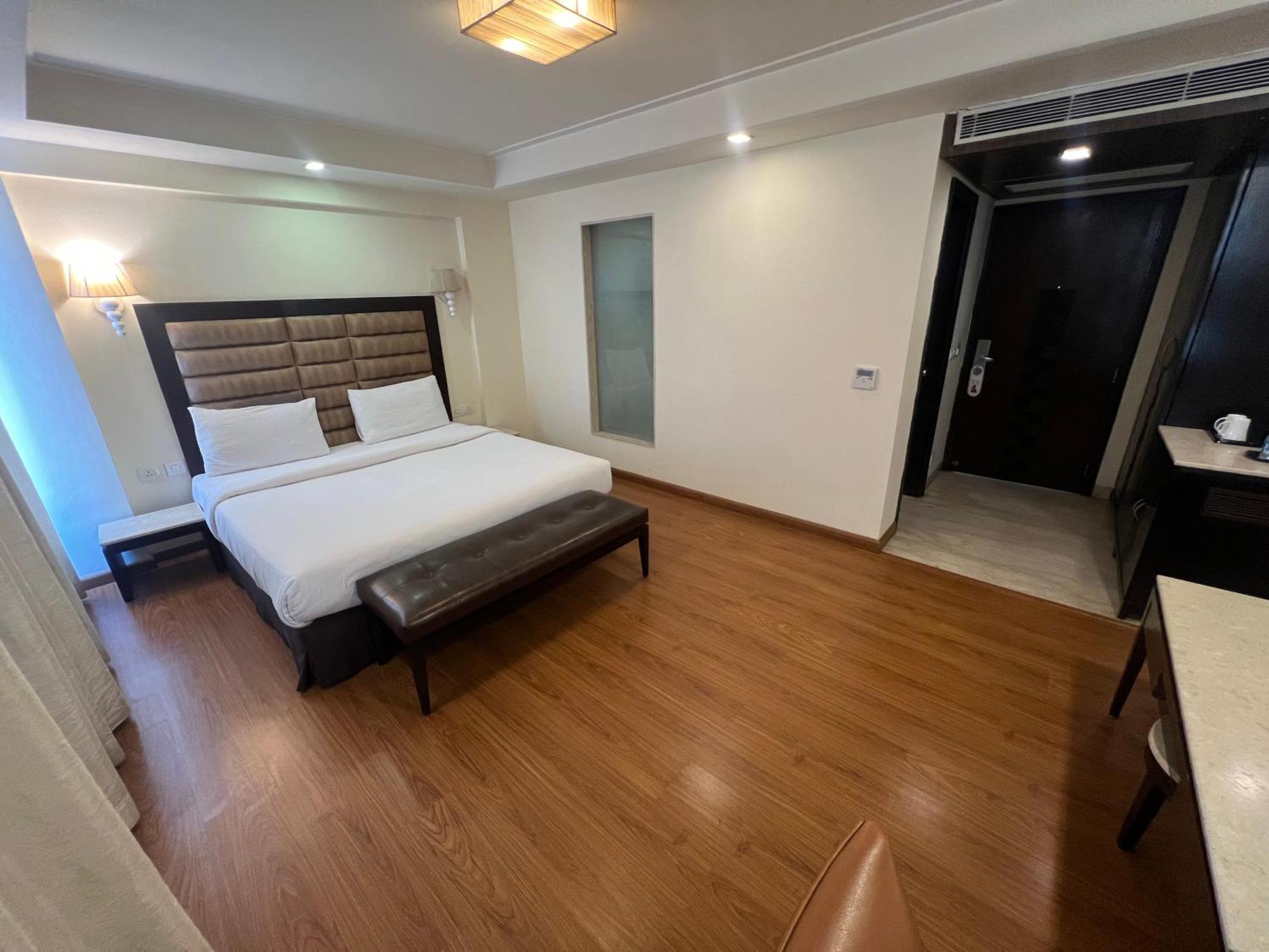 Madhuban Hotel , New Delhi Bagian luar foto